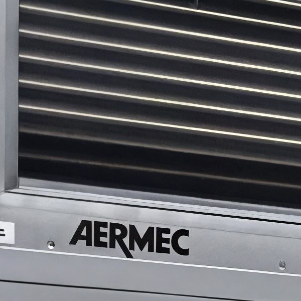 Канальный фанкойл до 28 кВт Aermec TS 76 Канальный фанкойл до 28 кВт Aermec TS 76