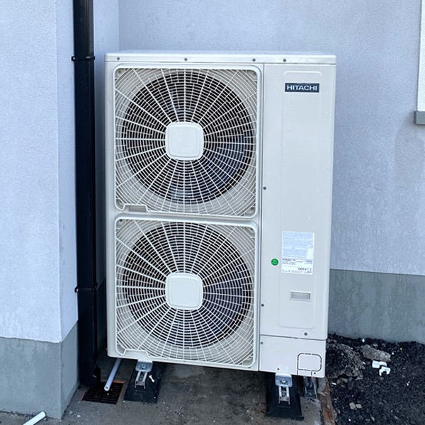 Наружный блок VRF системы Hitachi RAS-8XHNPE Наружный блок VRF системы Hitachi RAS-8XHNPE