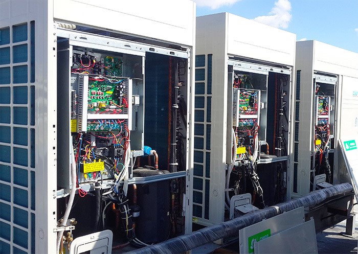 Наружный блок VRF системы Clivet MVC-XMi_2355T Наружный блок VRF системы Clivet MVC-XMi_2355T